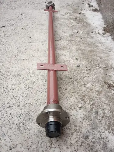 Балка 140 см причепа під жигулівське колесо (48 мм, 1 т, 2101 шплінт)